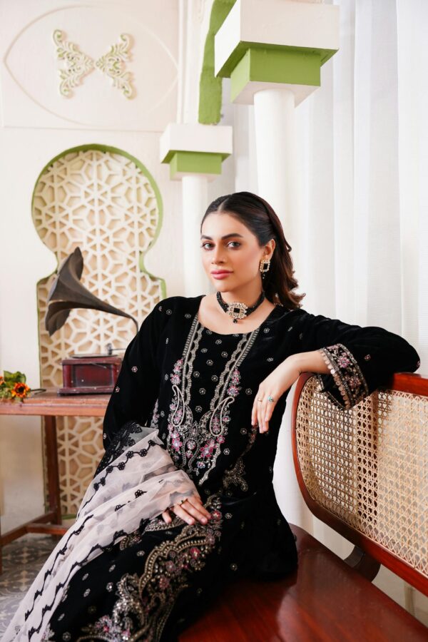Unstitched black dress